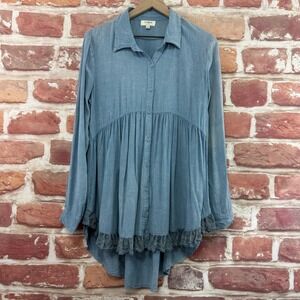 Umgee Tunic Top Women's S Blue Bleach Splatter Distressed Lace Trim Hi Low Shirt